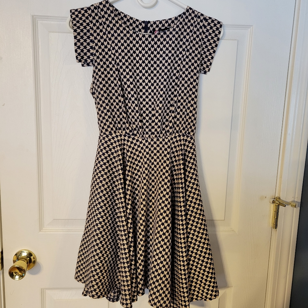Juniors Fuchhi dress